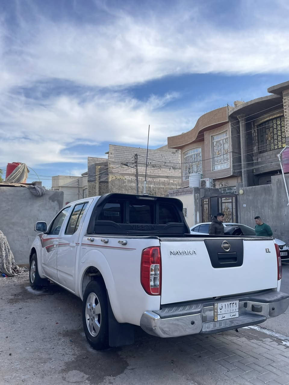 سلام عليكم سياره بيكم نيفاره للبيع  السعر 120وبيها مجال حك الجيه  للستفسار :***********
مكان السياره بصره .
