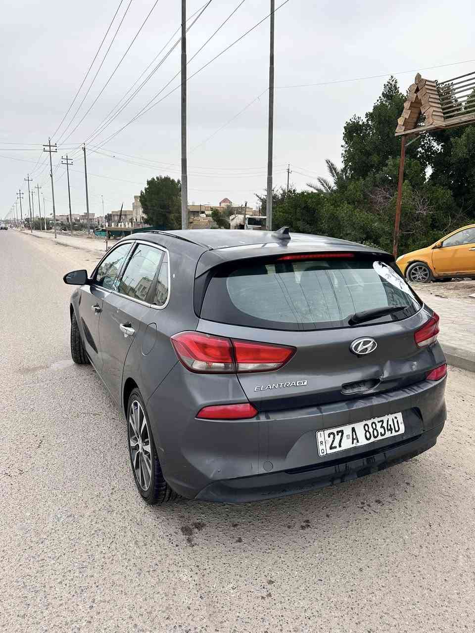 السلام عليكم
النترا GT للبيع 2018
مكينة وكير جدد ( بيها تاخير بالتشغيل صارت عندي وره مابدلت المكينة شغلة حساس ) 
والكشر مبين بالصور 
بيها ضربات ورصعات مبينات بالصور 
مكينة 2.0 GDI جديده 
ماشيه ١٢٢ ميل 
مواصفات عادية
حادثها من امريكا جاملغ وبنيد
مكاني ناصرية مركز 
***********
السعر 85 وبيها مجال 
كلب واقتنع وبالخدمة
