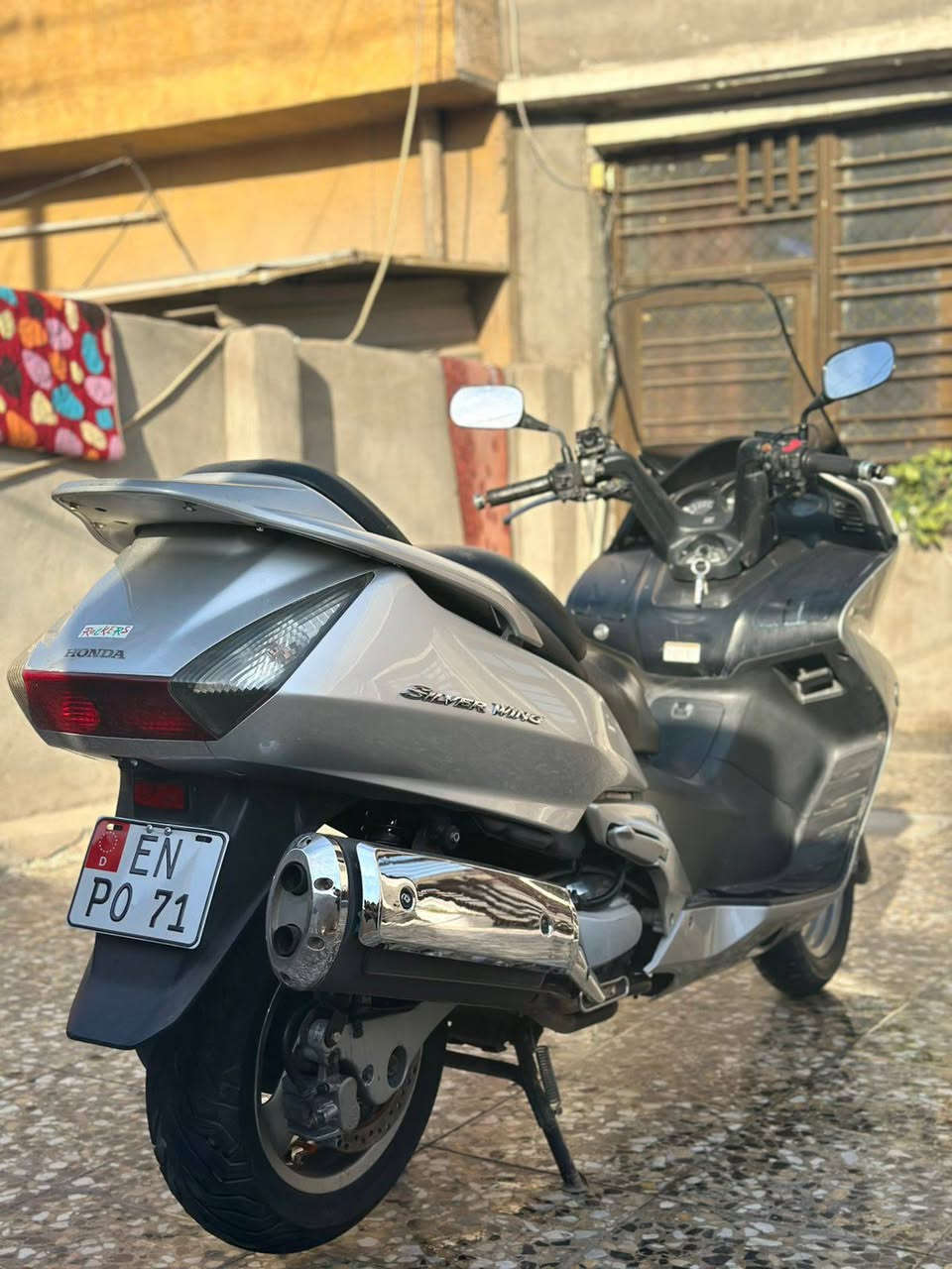 اسلام عليكم شباب للبيع سلفر ونج600مكينه هاون بيه شلعه تاكل الكاع مكان الدوره للاتصال *********** متواجد عله الخط فقط
