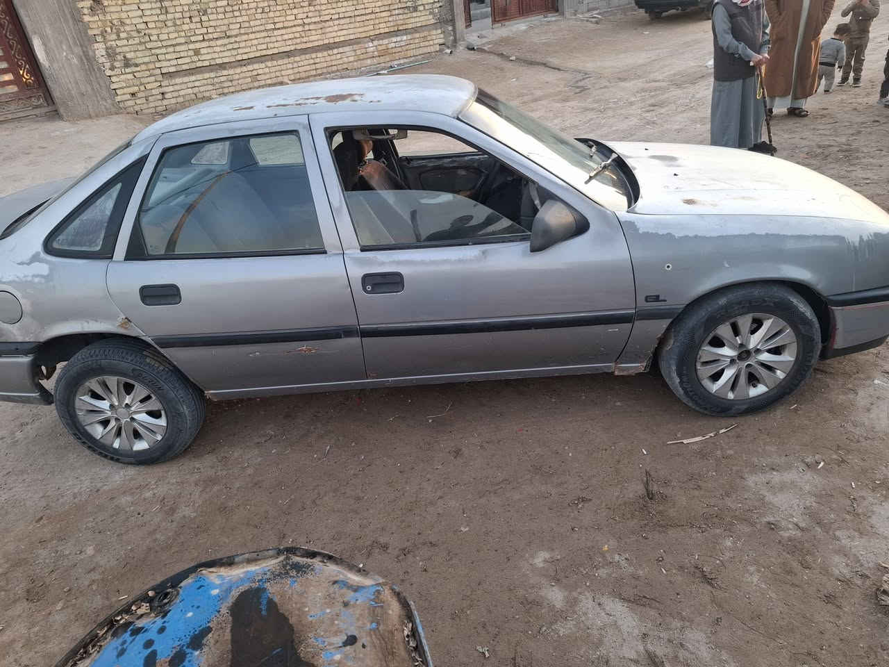 فكتره موديل ٩٥ مكفوله رقم بغداد محرك وكير مكفوله السعر ٣٥ وبيه مجال المكان الفلوجة ***********
