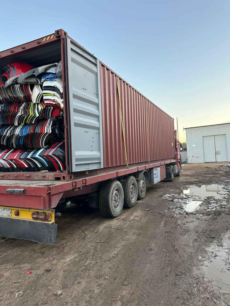 بسم الله الرحمن الرحيم 
على بركه الله 
تم وصول 
الحاويه الاولى من كوريا 
جميع قطع الغيار الامريكي والخليجي 
متوفر 
جديد ومستعمل

يتوفر لدينا قطع غيار كافة انواع السيارات الكوري وارد امريكي.وارد خليجي 

رد للاستفسار والطلب الاتصال على الأرقام التاليه 
يوجد خدمة توصيل بغداد وجميع المحافظات 

***********  مركز سيؤول 2  - ساحة عدن
