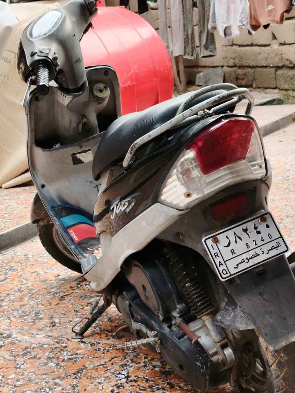 للبيع قجمه مكينه مامفتوحه كلشي شغال بيها دراجه مكفوله من كلشي. سعر 850 وبيها مجال. مكلف بنشر    ***********.
