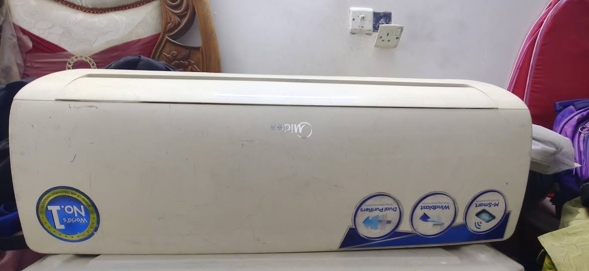السلام عليكم
سبلت ميديا 1 طن نظيف وشغال وكامل ملحقاتة مع الكيبل والبواري والريمونت سعرة 200 الف مكاني بغداد الشعب .


**إذا كنت صاحب هذا الإعلان وتريد حذفه لأي سبب، رجاءا أرسل رسالة إلى الدعم الفني**