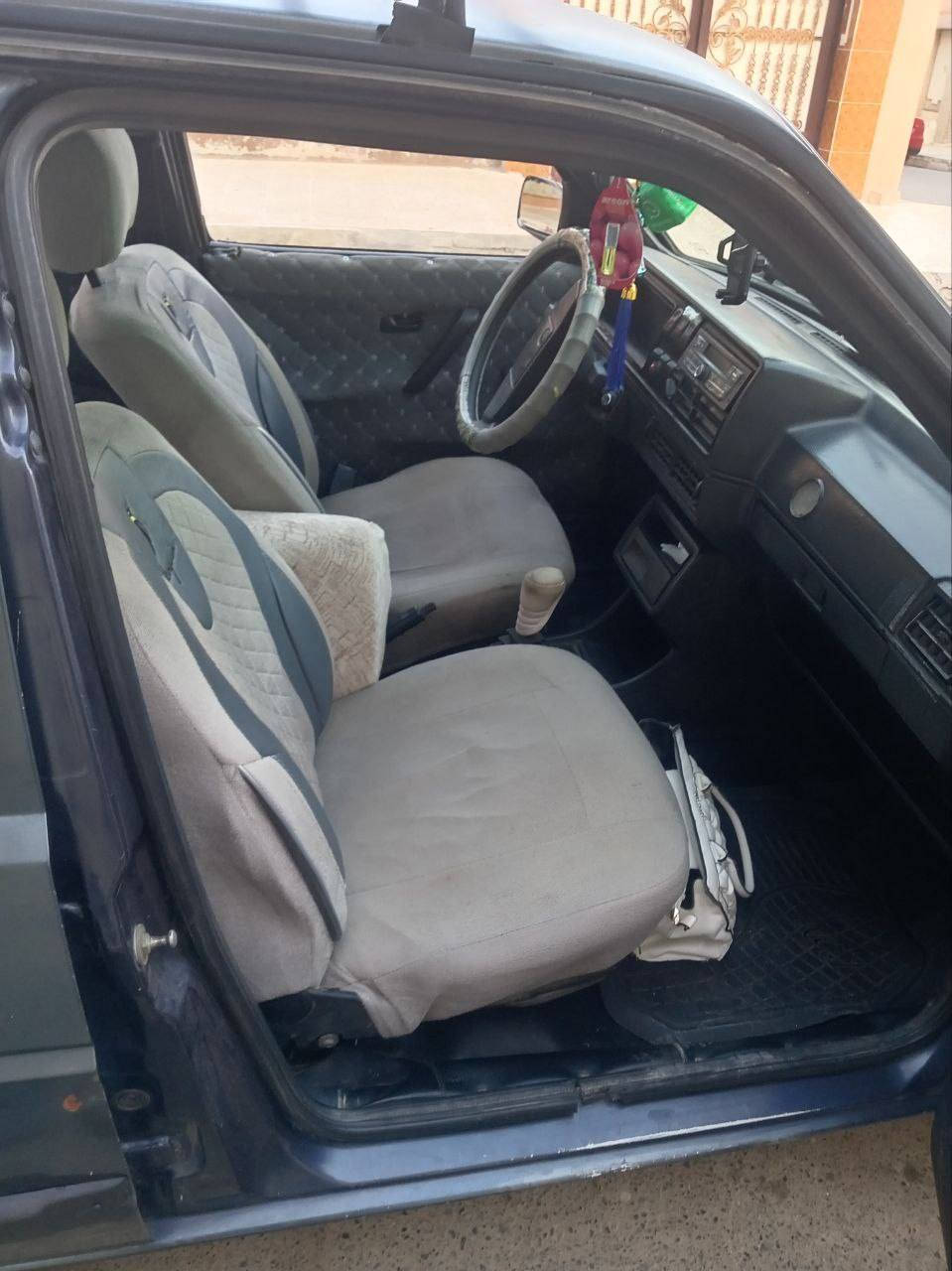 جيتا موديل ٨٩سنويه لي٣٠ كير او مكينه شرط بدون صبغ كاربون ماستر شرط التحويل 
٢٦بيها مجال ***********
