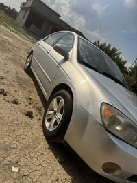 سبكتره • ٢٠٠٤ • بدون حادث