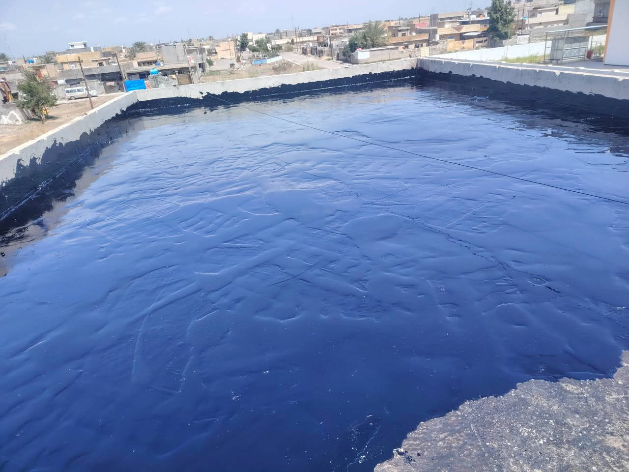 سلام عليكم التجير السطوح ولاساسات وكافه المباني درجه اوله سعر البرميل 65
***********
