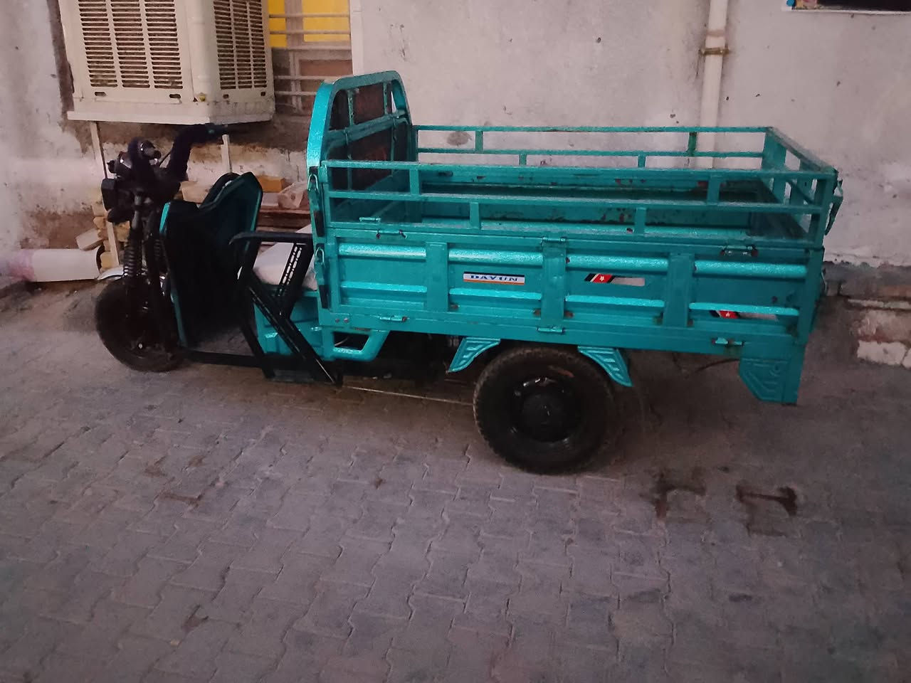 ستوته للبيع شحن جديدة بس اوراق كامله سعر 900وبيها مجال مكان بغداد 
‏‪***********‬‏
