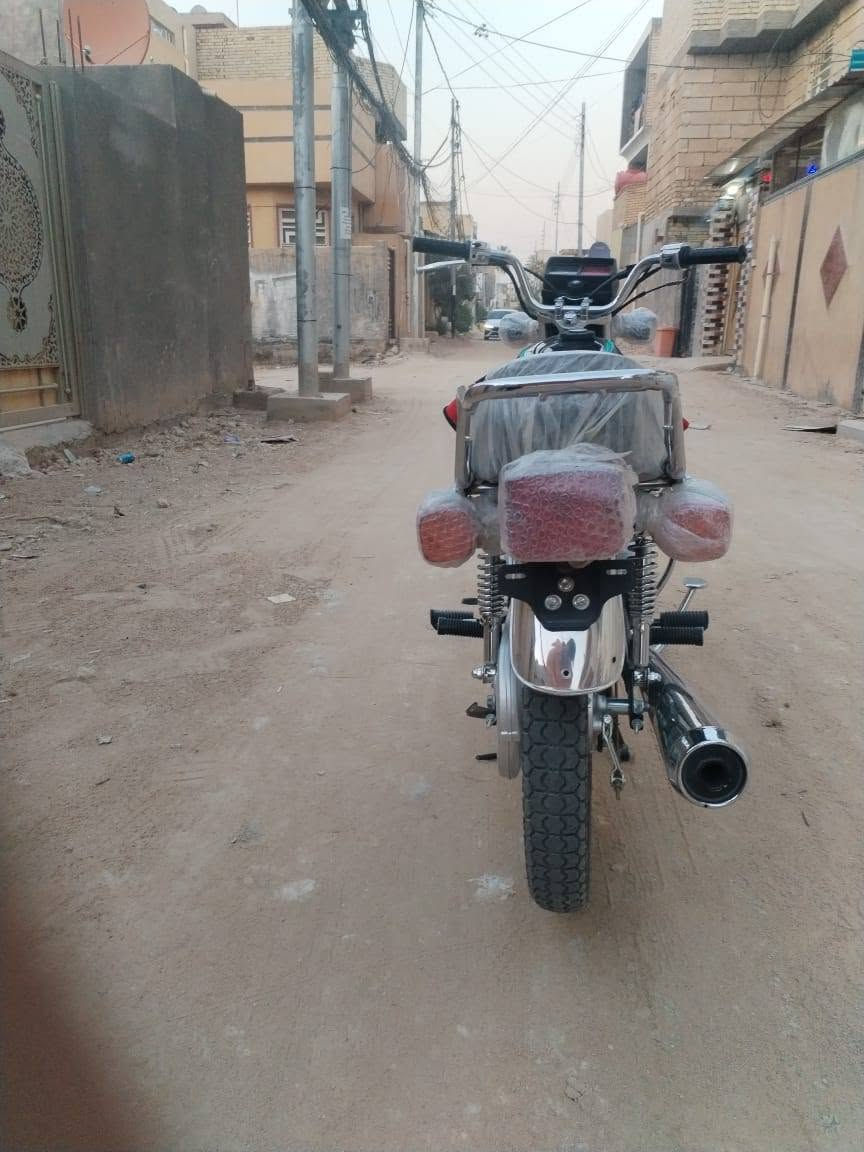 سلام عليكم دراجه البيع الدراجه ارشه موديل 26 دراجه ماصلهة شهر من طالعه كفاله عامه وراق سكنر البيع السعر ٦٧٥ وبيهة مجال بسيط هاذه رقم بي بس وتساب *********** والخاص مفتوح
