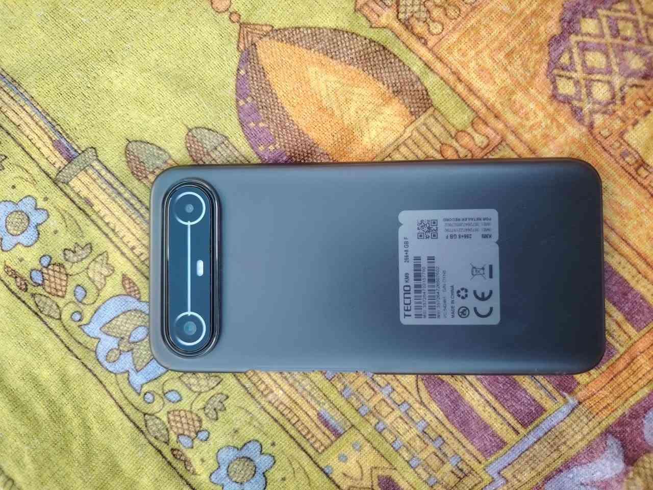 تكنو شاشه مضلعه جهاز مصار سبوع من اخذته جديد ويه المحلقات كامله
السعر 300 بي مجال


**إذا كنت صاحب هذا الإعلان وتريد حذفه لأي سبب، رجاءا أرسل رسالة إلى الدعم الفني**