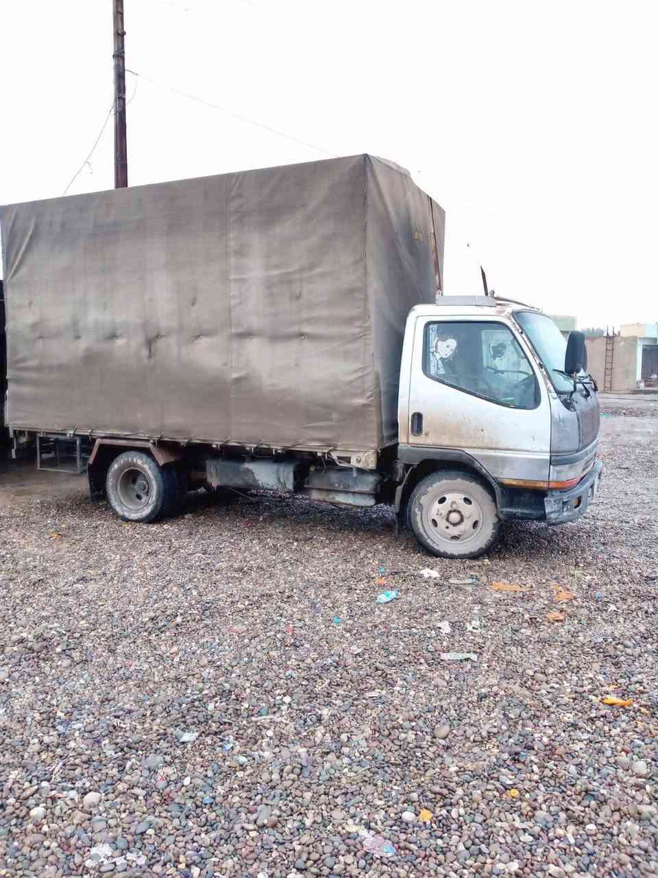 كنتر بزون للبيع موديل 2000 رقم بغداد سنوية 27 تخم تاير السعر 90 وبيهة مجال ***********
