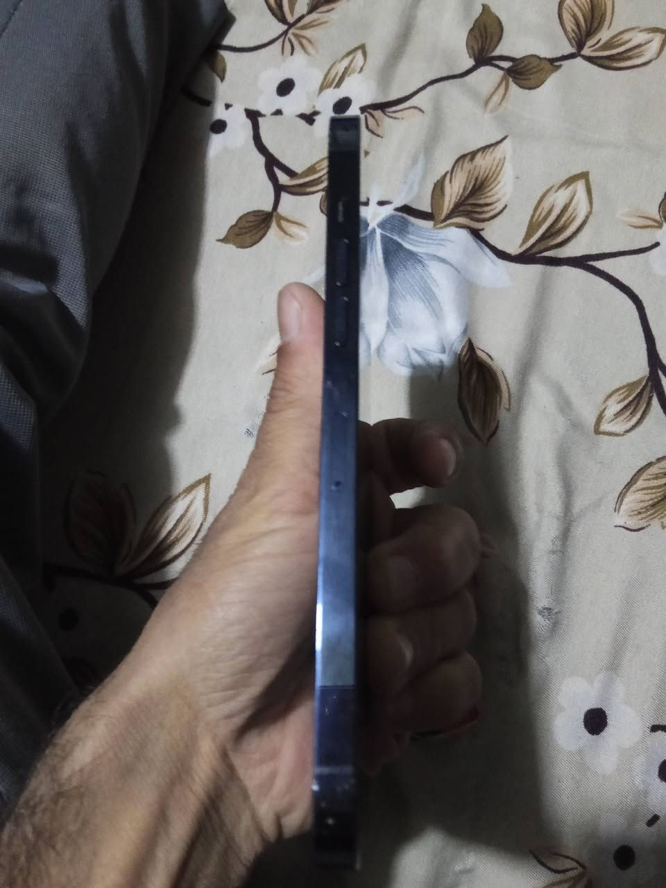 السلام عليكم
ايفون 12 بروماكس ماستر AAA ذاكرة 256 بطاريه 78  مكفول من التصليح والتبديل بدون ملحقات فقط السماعه الجوة واكفه بي شخوط موضحة بالصور مكاني بغداد السعر 400


**إذا كنت صاحب هذا الإعلان وتريد حذفه لأي سبب، رجاءا أرسل رسالة إلى الدعم الفني**