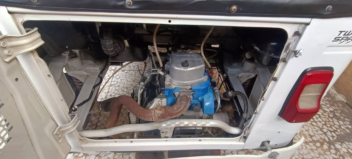 سلام عليكم
تكتك 21 رقم وسنوية باسمي .. محرك مجفت .. وبيه رصعات شي قليل ***********
