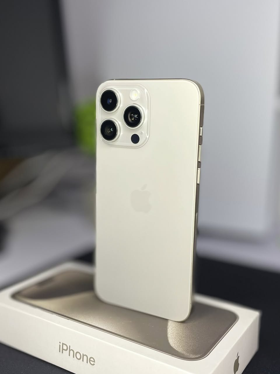 ايفون 15 PRO MAX كوبي
الجهاز نضيف جداً مع الكارتون وسلك الشحن
طبق الاصل شغال بدون اي مشاكل 
مساحة 256 بطاريته 100


**إذا كنت صاحب هذا الإعلان وتريد حذفه لأي سبب، رجاءا أرسل رسالة إلى الدعم الفني**