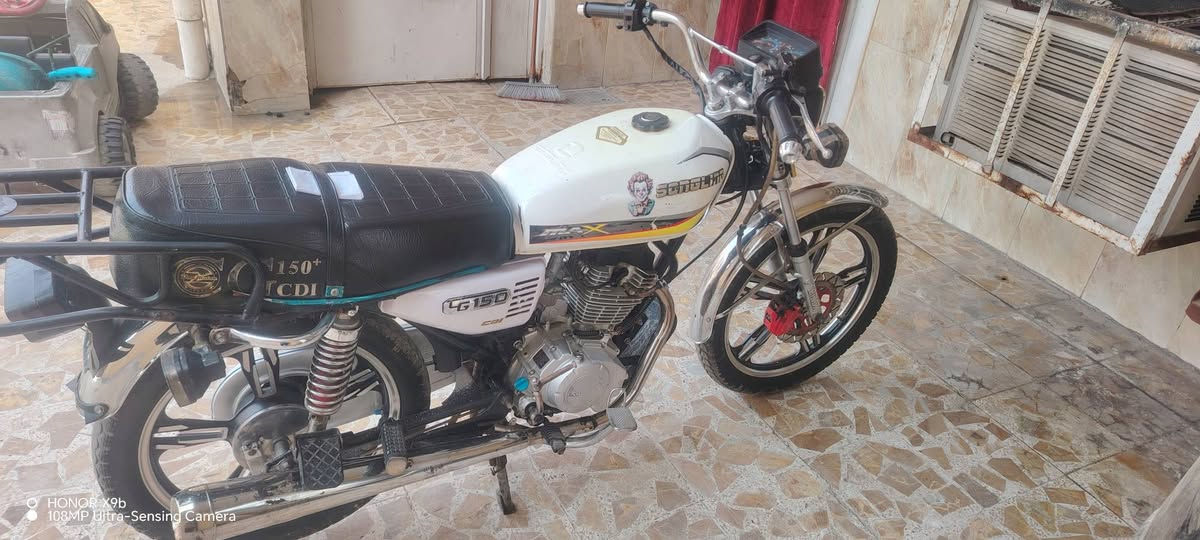 *********** موديل 23 مكالمه الصدر الاورفلي قرب شركه الانوار سعر ب 500 مكان المدينه بغداد دراجه لا دخانه ولا تبخير ولا تنقيص دراجه ناعمه ماكينتها صافيه كلش نظيفه
