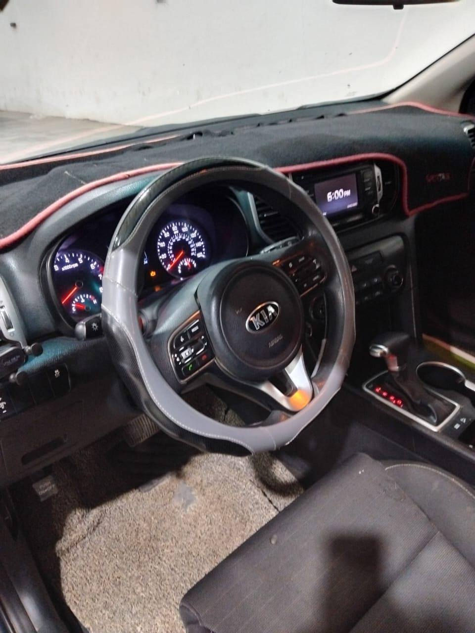 سلام عليكم
سبورتج 2017

فول مواصفات لون حبري 

سياره بيهة قطعه وحده فقط شرط سونار 

باب سايق صبغ الباقي كفاله كشر شاصي محرك كير كفاله 

سياره اميركي محرك جيتي اي شيرهم مراوس بيع عادي 

مكان سياره ديالى ناحيه جديده الشط قرب مطعم سامان 

الستفسار ع هاذ رقم ***********
