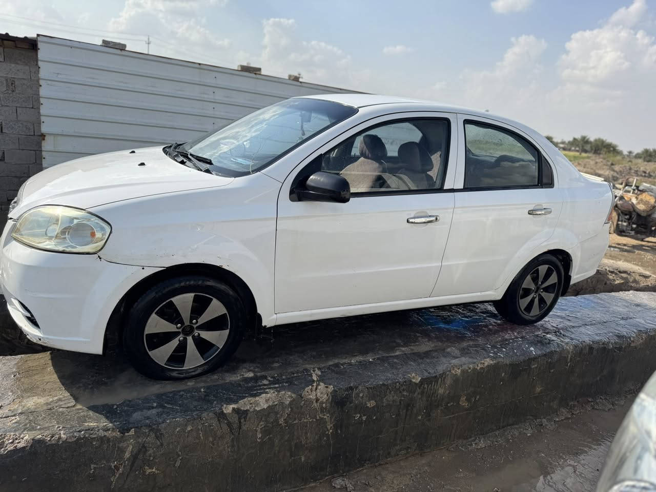 للبيع افيو 2008 خليجي مسكر رقم بغداد دولي الجديد سنويه مجدده ل2028  تريد تحويل تريد وكالة مكينة جديده طابوكة حدادية زينة تبريد كامل يحتاج كمبريسر مرات يفصل 
السعر54 وبيه مجال 
للاتصال ***********

المكان بابل الحمزة الغربي
