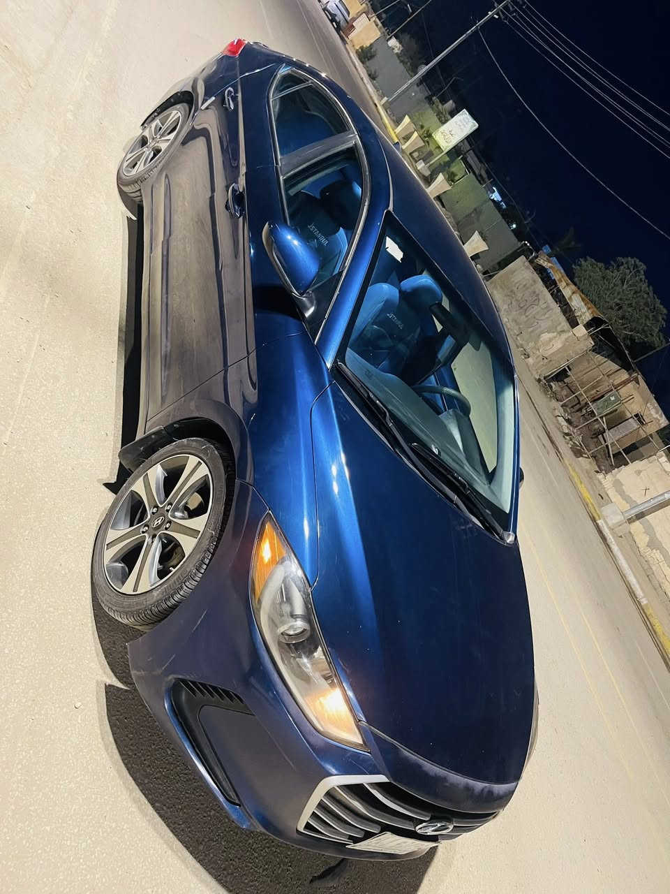 النترا 17  امريكي مكينة 2000
دوش

بدون حادث فقط دعامية 

مكفولة السيارة 130 بيه مجال

واتساب ***********
