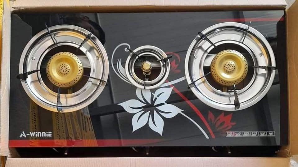 طباخ غاز ٣ عين الأصلي درجة أولى 
 نار زرقا
وقويه جدا مفيده
سطح زجاجي حراري 
كل هذا بسعر ٣٥ الف توجد خدمة  للحجز عل خاص او واتساب 
*********** كربلاء, العراق
