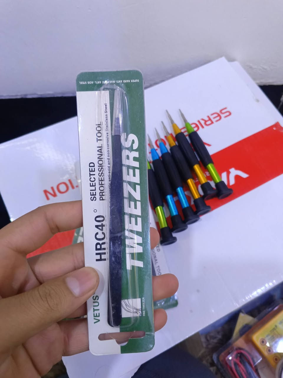 تم اعاده النشر بسبب الوعود الكاذبة
سلام عليكم
اخوان عده كامله مال صيانه مامستخدمه 
كل انواع الدرنفيسات
وجميع انواع المستلزمات 
جهاز لرفع الشاشه ولمس 
وكاويه حراريه وهوائيه 
وجهاز تحديد الاعطال 
اجهزه متنوعه وكامله مابيهن اي نقص 
و4 تنضيف الخرائط والأجهزة 
سعر مناسب جدا 
الاستفسار ***********
