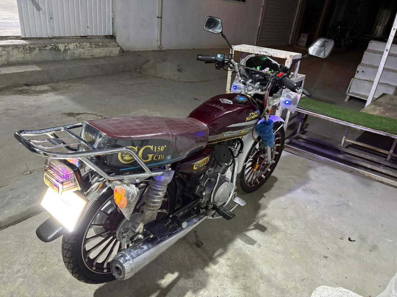 سلام عليكم ماطور للبيع مديل 2025 محرك شرط سبانه ممضروب دراجه نضافه فولل  كهربائي كله اوراق كامله مكان ديالى جلولاء سعر725 وبي مجال ***********     ،🖐️
الموشراي ليكسر بمال العالم تره تسمع كلمه مو حلوه
