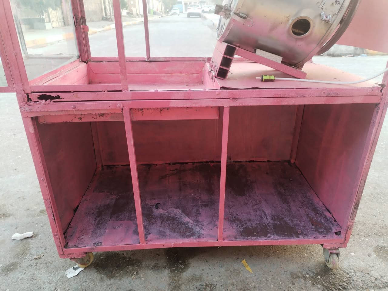 مكينة حب للبيع نضيفه مابيه أخياس ب١٥٠وبيه مجال مكاني بعقوبه تحرير ***********
