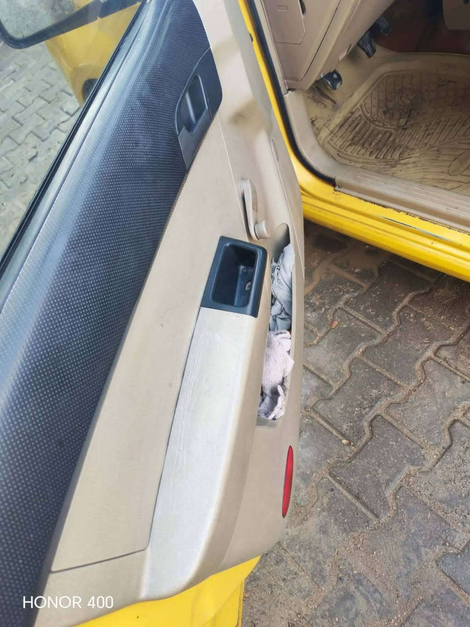 افيو موديل 10 مكفوله من الفتح والتبديل السعر 52 هزه جديده ورقم كير عادي ***********
