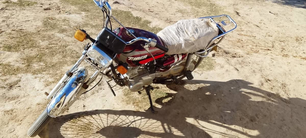 السلام عليكم دراجه تايجر نظيفه كهربائيه شغاله موديل 21 اوراق ***********
