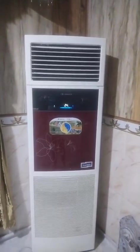 سلام عليكم ورحمة الله وبركاتة
سبلت عمودي نوع دنكا ثلاث طن نظيف جدا شرط الشغل  وبيه ضمان تبريد كلش حلو ماشاء الله غاز 22 R  جاهز مع كامل ملحقاته حاليا جاي يشتغل تجي وتشوفه بعينك حتى  العنون بصره الهارثه 
االسعر 750
***********
