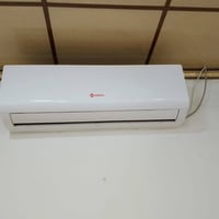 س ع عندي سبالت عدد 2 للبيع الشراي يتفضل على رقم 07701452344