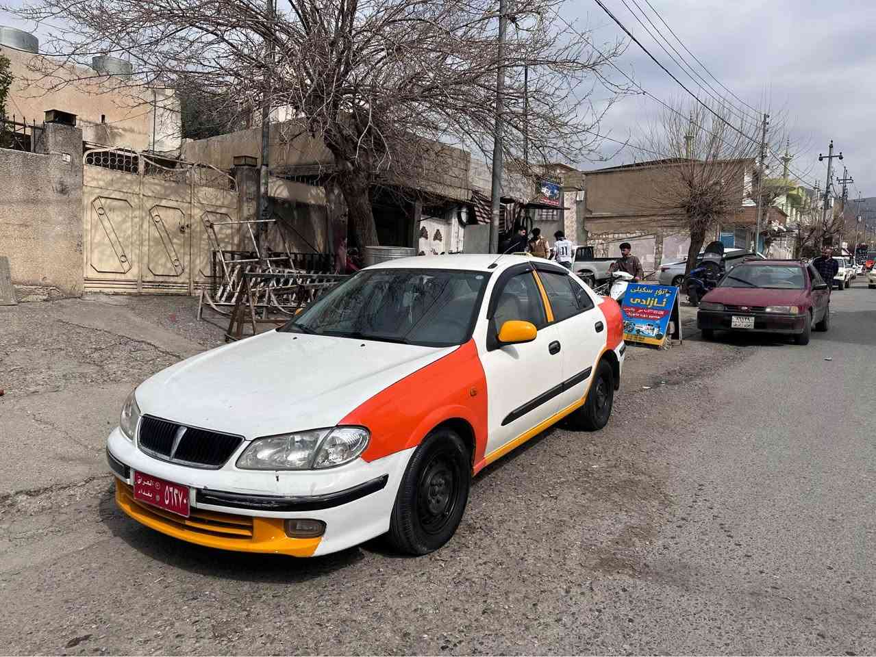 بە ناوی خوای گەورەو میهرەبان ئەم سەیارە بۆ فرۆشتن مۆدێل ٢٠٠١ ئاڕمی پلاستیكی سلێمانی بە شەرتی ئاڕمو ئەوەلیاتو موسو بڕاوەو خەرامە ئاڕمی سێ پارچەی سلێمانی قرچێكی بچوكی هەیە لە دواوە زۆر بەسیتە بە شەرتی گێڕو مەكینەو پێشو دوای كامل تازە داگیراوە بۆ زانیاری زیاتر *********** السليمانية, العراق
