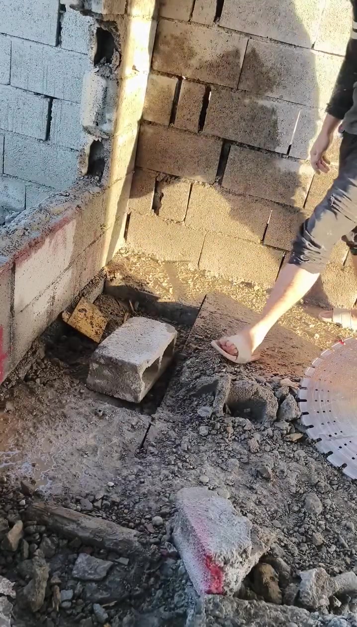 اللهم صلي على محمد وال محمد
جهاز لقص الصب الكونكريت 
فتحات مناور 
فتحات درج 
فتحات دكتات 
فتحات مفرغات
فتحات تصريف مياه الأمطار 
الاتصال على الرقم ***********
