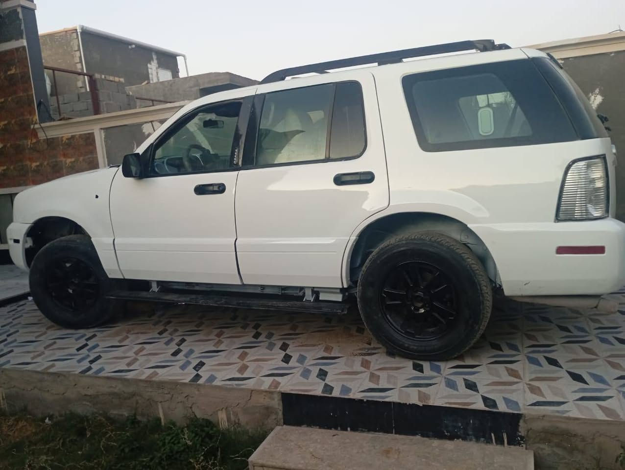 سلام عليكم لبيع لو مراوس تفاصيل كثر نتصل علا هاذا رقم ***********
