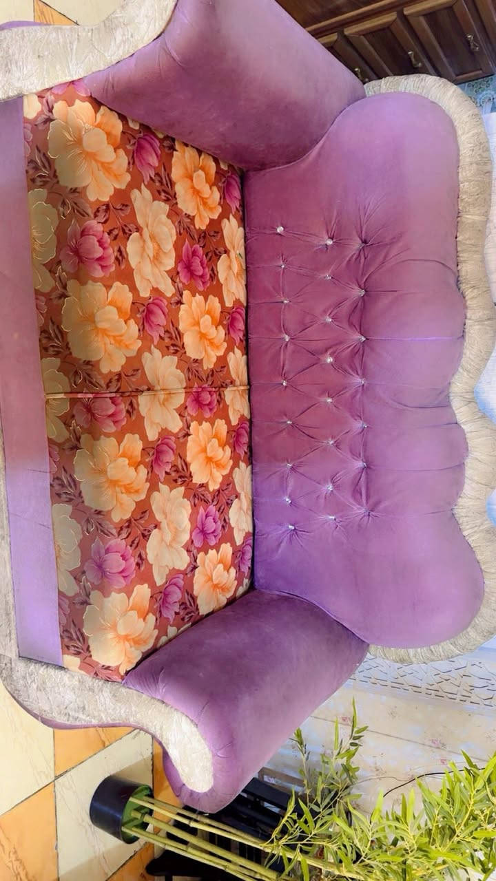 تخم عشر مقاعد  للبيع بسعر ١٥٠الف بغداد الاعلام تقاطع درويش ***********
