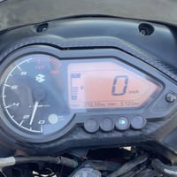 دراجة بولسر (150cc) موديل2021  دراجة نظيفه ماشية 37.638 نقصها دبل خلفي...