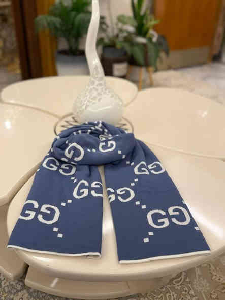 بكجات شتائيه تجنن تموت 🌧️ 🌧️
باقي الموديلات والالوان والتفاصيل والاسعار داخل البيج
البيَج 👈 Mars Stor  
.
_وشاح كتف تركي خامه ثقيله طبقتين
_حقائب.. ماستر... وعادي
_كفوف تركيه صوف مطعمه بالفرو
_ساعات
_اكسسوارات
_حجابات
_كفرات
🔥 تصوير حقيقي 🔥الاسعار مذكوره بالبيج
🔥توصيل_سريع
للحجز مراسلتنا واتساب ***********
