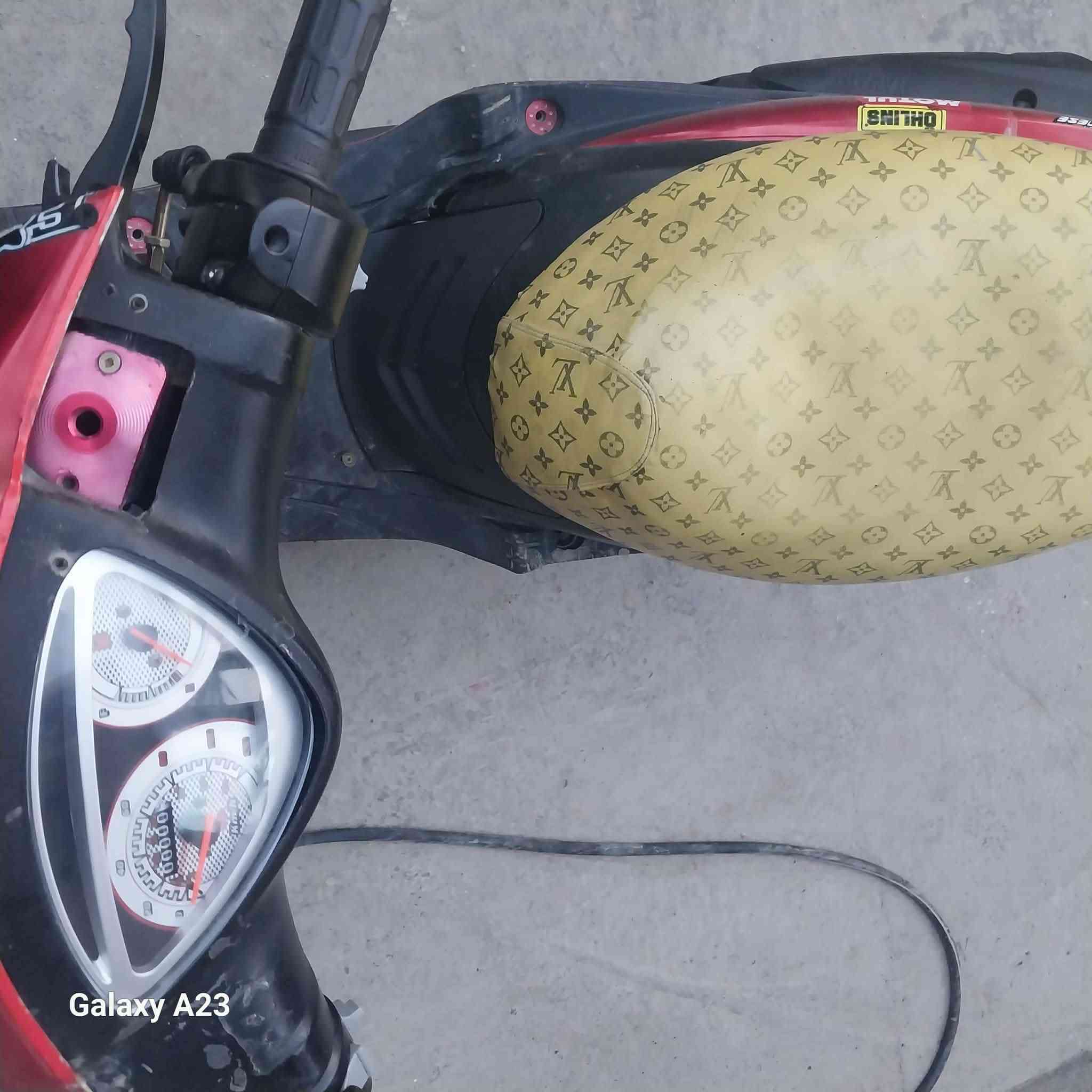 السلام عليكم ماكس عدلة للبيع كاملة جان بيها نقوصات وكملتهن للاخير صالنصة رياضي كلجات رياضي قطرة دهن ستاند كلجات رياضي دبلات خلفية رياضي دراجة كاملة السعر325قفل قفل مكان بغدادتاجي ***********
