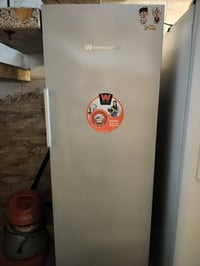 مجمدة عمودي أمريكي سلام عليكم مجمدة عمودي جديدة  استعمال كلش قليل  الس...