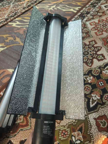 تيوبات RGB عدد 2 نوع SL2000 R
100 واط حقيقي 100% وبطارية 15000 ملي امبير حقيقي
اضائة كلش قوية تفيد مال تصوير اعلانات وجلسات و بيها اضائة حادة وناعمة تتحكم بيها

باي كلر 8500 - 2700
بيهن 20 تأثير 
من ضمنهن تأثير الشرطة و RGB متدرج نوعين سويع وبطيء وتأثير Dj وهواي بعد 
بيهن تحكم بقوة اللون ودرجات اللون وشدة الاضائة سواء باي كلر او RGB
نضافة 98% جديد كلش وبعده بالكارتون موجود

ملحقات رفلكتر عاكس مع كل تيوب وشاحنات ثنين اصلية مال التيوبات وكراتين كاملة

القطع جديد يعني مو مال امزون

والي يريد فيديو الهن كامل يتفضل خاص ادزله

مكاني بغداد بلديات
وقمي واتساب ***********
