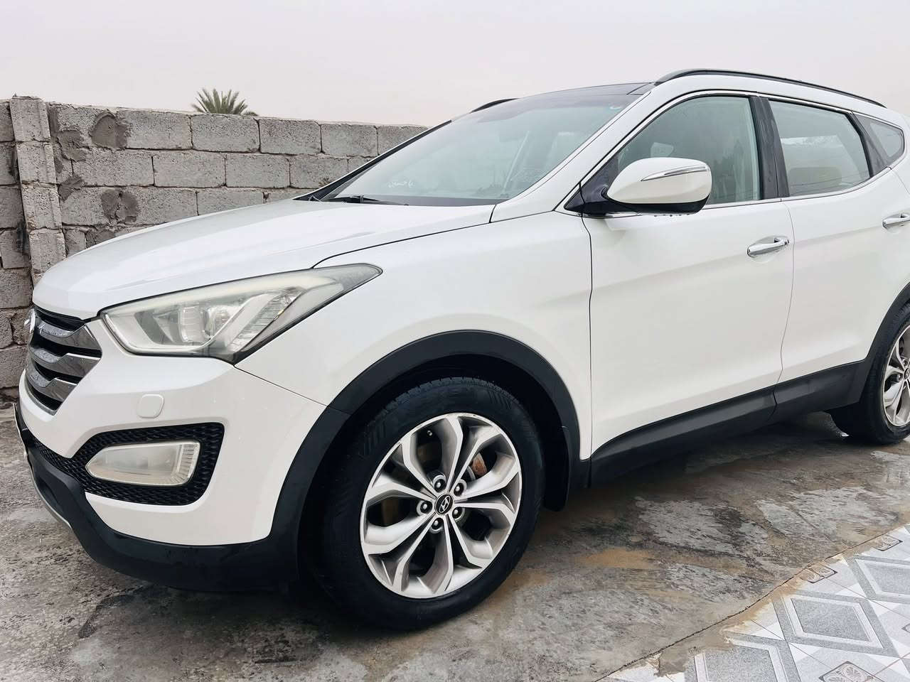 سنتافي موديل2014خليجي فول مواصفات 6سلندر كير ومحرك مكفول ع وضع شركه سعر162وبيه مجال
***********
