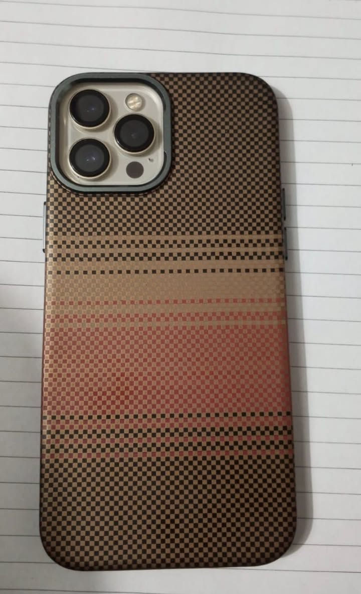 السلام عليكم ايفون 12 برو ماكس للبيع بطاريه 77 الجهاز ما مفتو كلش نضيف رقم الهاتف ***********
