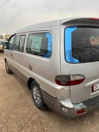 للبيع استاركس مديل 2005 للبيع السياره بسمي السنويه جديده الرقم جديد ام...