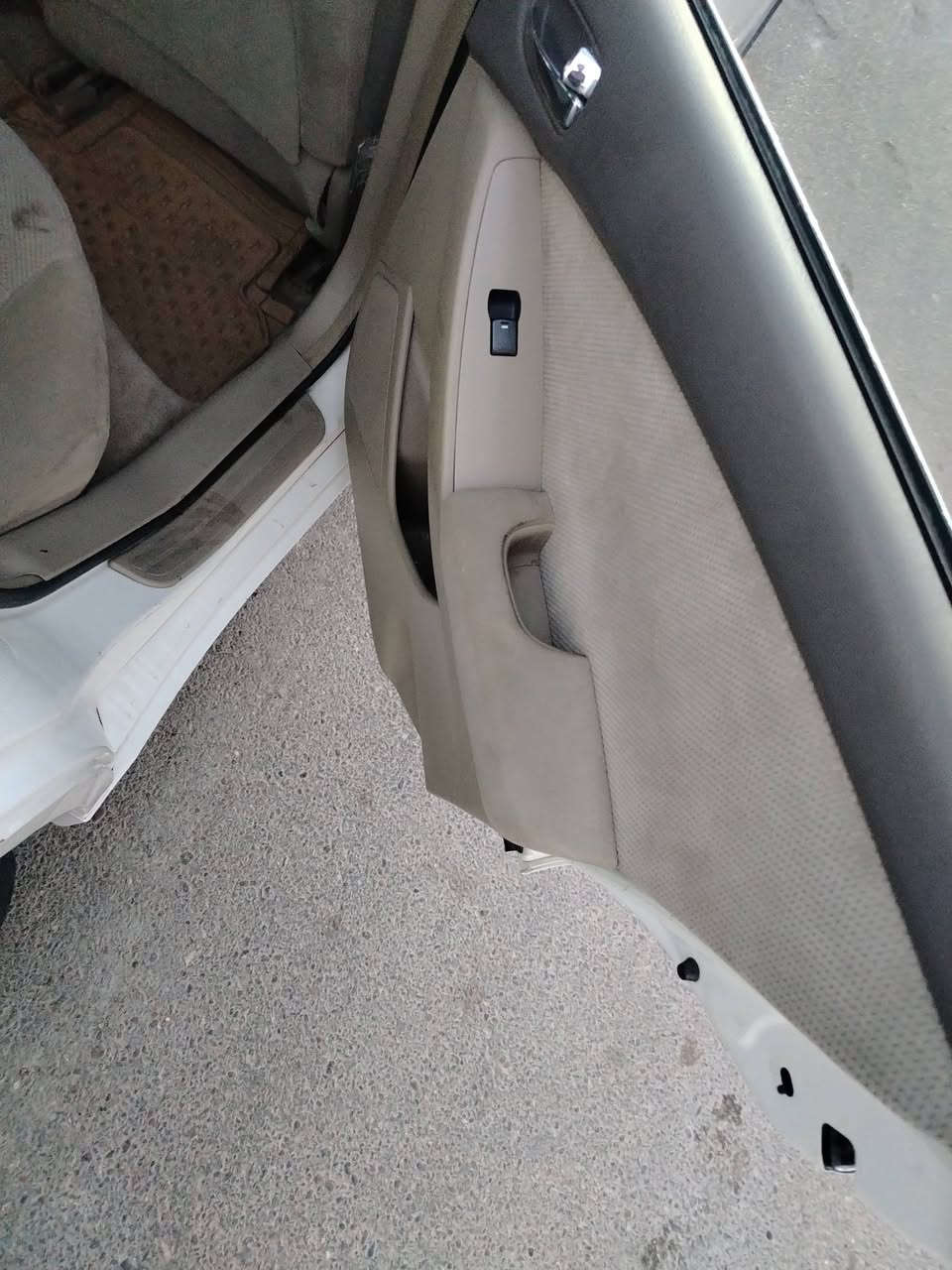 السلام عليكم نسيان التيما موديل 2009 اوتوماتيك محرك 2500
شاشه كامره بصمه تشغيل بصمه ابواب
تدفئة تبريد فول مواصفات عده السلايد
خمسه ويل كب بلاديه حادثها جاملغ
 خلفي السايق فقط بدون ايرباك
مكان سياره حي الخضراء
سياره بسمي وتحويل المباشر 
الاتصال على الرقم ***********
سعر 90 وبيها مجال
