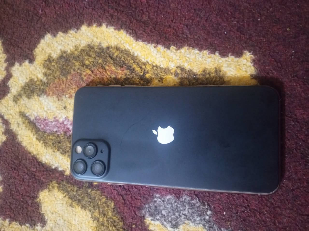 السلام عليكم جهاز ايفون برو ماكس للبيع جهاز مبدل بي شاشة شاشة بيها خطوط اول مايشتغل بعدين تروح كامرة امامية بيها خلل كامرة خليفة عاطلة  باقي كله شغال  ضهرمحور  مال 11 برو  ذاكرة ٢٥٦  عنوان سيدية سعر ١٤٠ الف رقمي بي واتساب ***********
