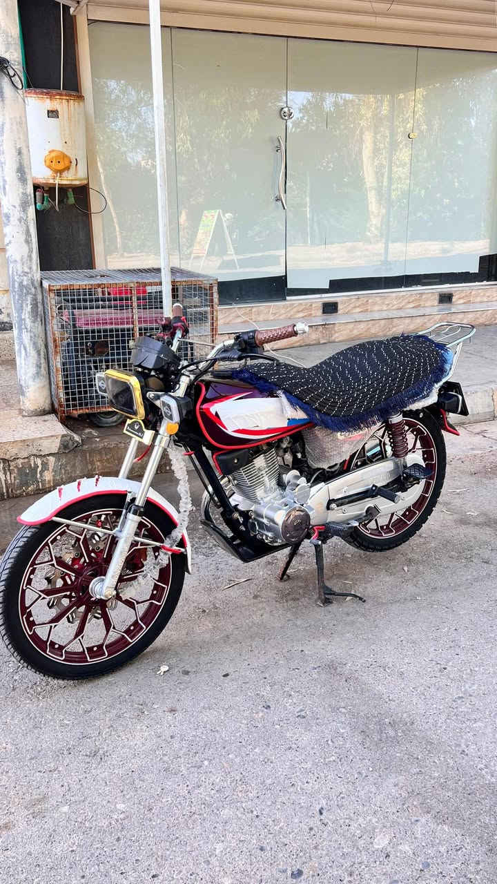 نامي برو هونزده
موديل 2025 محرك 200cc للبيع مابي اي نقص 
اوراق معرض بي كهربائيات شغال فول شلعه مكان خانقين سعر 770 بي مجال قليل ***********
