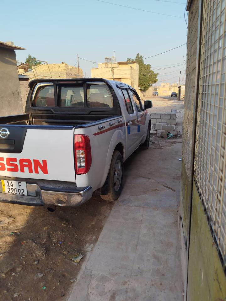 نيفارا مديل 2009 السيارة جاهزة مكينة ويكير وضفيرة وكاردن واكسن جدد رقم بصرة الانكليزي سنوية لل 30 مكانها بصرة سعر 90 وبيها مجال قليل حك الجية رقم الهاتف ***********
