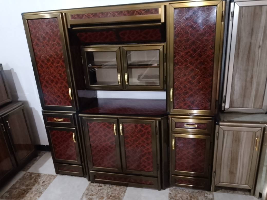 معرض يونس لتجاره الأثاث المستخدم والجديد 

كاونتر مترين مستخدم 

للاستفسار الاتصال على الرقم التالي 

 *********** تكريت, صلاح الدين
