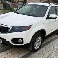 كيا سورنتور خليجي موديل 2011 محرك 2400دوش 7راكب كشنات جلد طبيعي تبريد ...