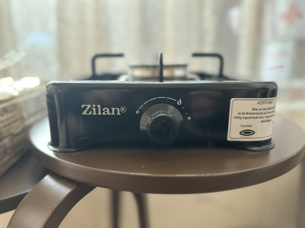 طباخ سفري جديد غير مستخدم قنينة غاز خارجية وكما واضح بالصور


**إذا كنت صاحب هذا الإعلان وتريد حذفه لأي سبب، رجاءا أرسل رسالة إلى الدعم الفني**