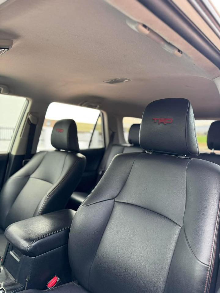 ماشاءالله
TOYOTA  4RUNNER TRD Off Road Model2022.          ✍️. 
~ تويوتا 4 رنر  ابيض ثلجي 
~ وارد أمريكا  
~ موديل 2022
~ محرك 6 سلندر  / V6 
~ مواصفات
  TRD Off Road Prenium
سياره عليه ترفيع امريكا
~فول مواصفات 1/1  ماعدا فتحة 
~بصمة 
~ دبل أكسله ( 4*4)
~ شاشة كبير  
~   كاميرة خلفية
~ كشن  جلدة كهربائية 
~كشن امامي هيتر 
~ داخل اسود ملكية 
~ رادار امامي و جانبية 
~تحديد سرعة 
~نظام ECO
~ حجم تايرات١٧ ويل بيلادي 
~ (  5 ) خمسة راكب 
~ ماشي 83 ميل 
~ سيارة بدون صبغ 
~باب خلفي يسار تبديل شركة بلادي نفسي لون
~ ايرباك بردة  جه واحده راجع بلادي اصلية 
~سيارة رقم اربيل تحويل  شرط 
~ رقم -شاصي موجود في المنشور 
~صورة حادث موجودة في المنشور 
~ سعر( 380 )ورقة دولار بيها مجال 
~ مكان السيآره  صلاح الدين تكريت ***********
