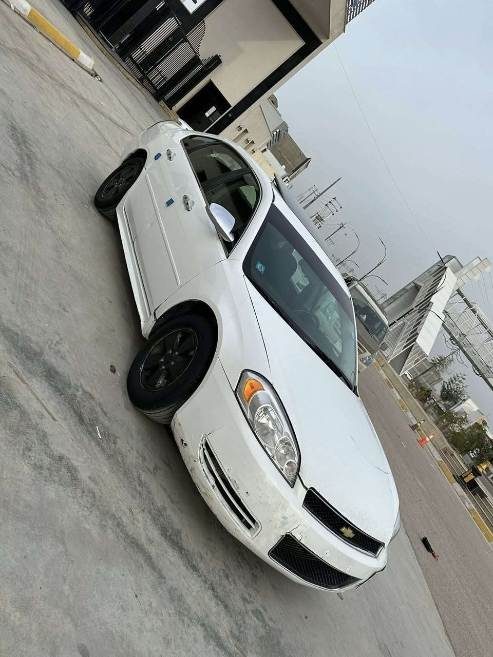 السلام عليكم بيع سريع بسعر مناسب
للبيع امبالا  2013 LT2 خنك مواصفات 
فول مواصفات فتحه تشغيل عن بعد شفات ستيرن وتحكمات مكينه 3600 مكينه وكير جدد بلادي تخم تاير رقم بغداد بسمي الجديد تحويل ثاني يوم بيه قطعتين صبغ قطعتين بس بدون داخل بجم كبس حلوه مابيهة شخوط  وكلها جاهزه السعر87وبي مجال مكاني ديالى بعقوبه تقاطع القدس للاستفسار ***********
